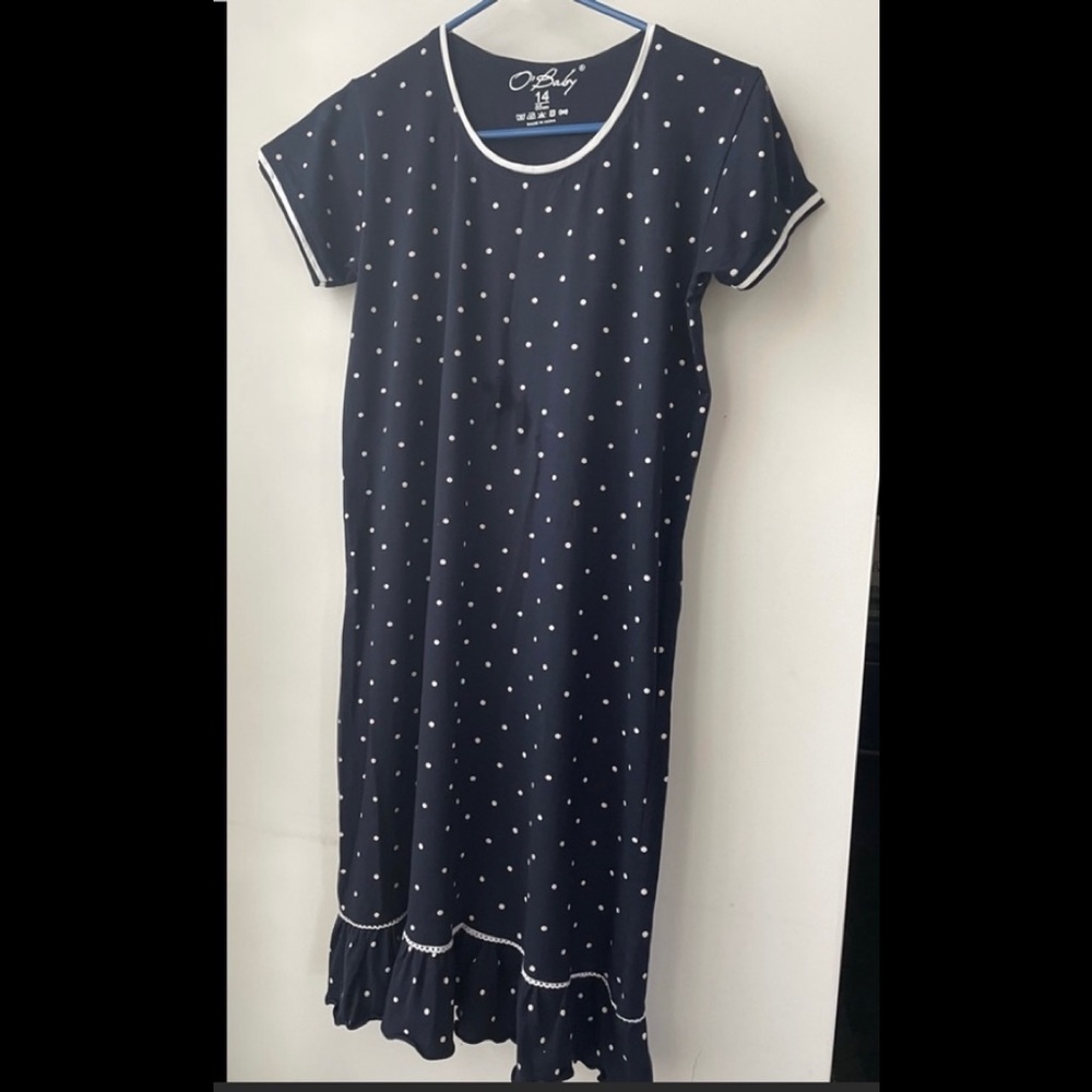 NWOT Girls nightwear